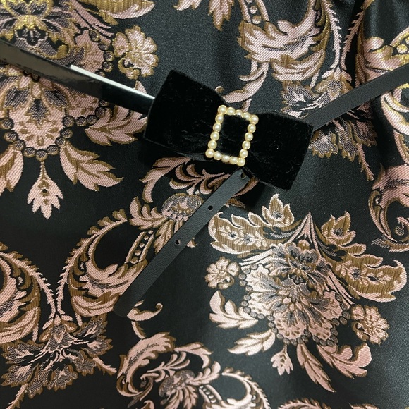 Women’s Mommy And Me Metallic Floral Jacquard Matching Fit And Flare Dress - Picture 7 of 9